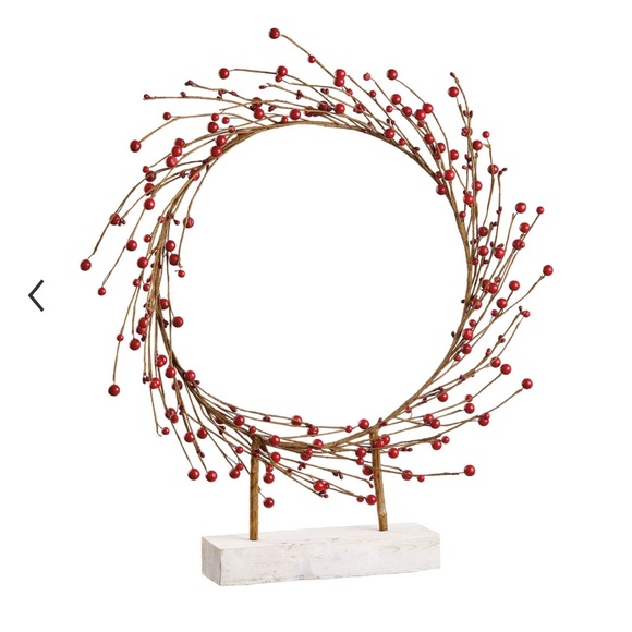 Pottery Barn Other - [Pottery Barn] Faux Berry Wreath with Stand